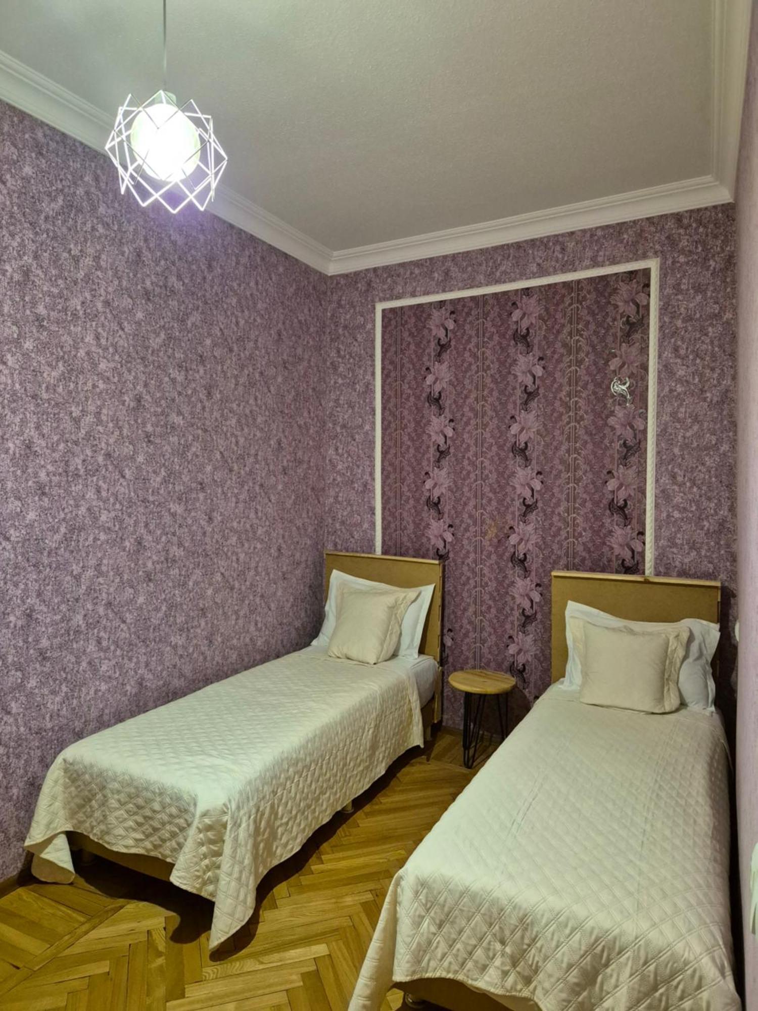 Jacquard Apartment In The Centre Of Kutaisi Bagian luar foto